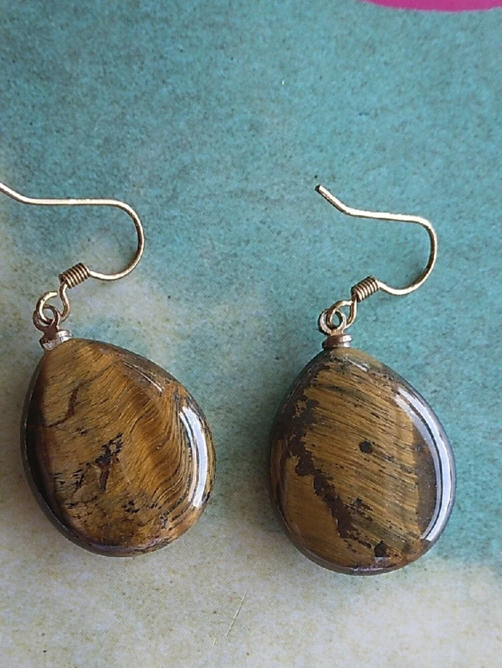 Gold-Tone Tiger Eye Teardrop Necklace & Earrings Set